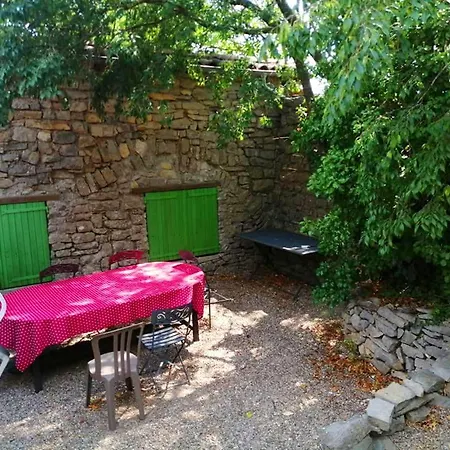 Ferienhaus La Bergerie De Corconne